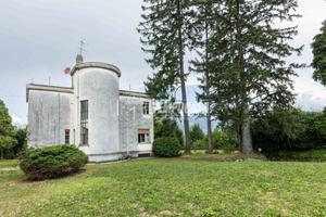 Dimora storica con vista lago e giardino - firmata