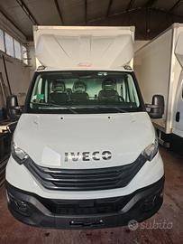 Iveco daily 35c16 Motore 3000cc anno 2023