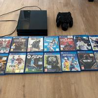 Ps4 console Play station 4 + 14 giochi