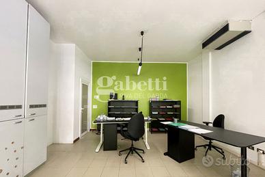 Negozio Riva del Garda [n-2597VCG]