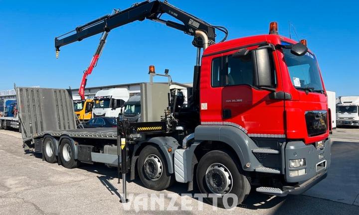 Man tgs 35.360 4 assi pianale / carrellone con gru