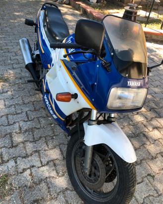 Yamaha FZ 750 - ribasso