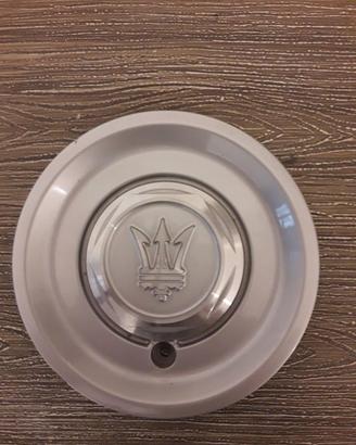 Coprimozzo ruota Maserati e centralina Maserati S