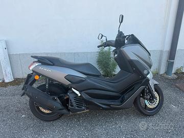 Scooter Yamaha 125 NMAX