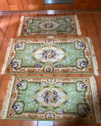 Tappeti scendiletto kirman