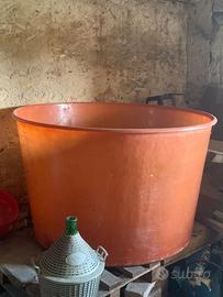 Mastelli contenitori per vendemmia