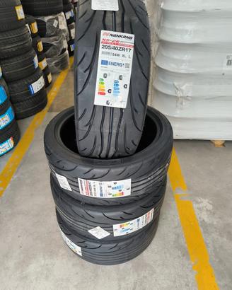 4 Gomme NUOVE Nankang NS-2R 205/40 R17 84W XL Semi