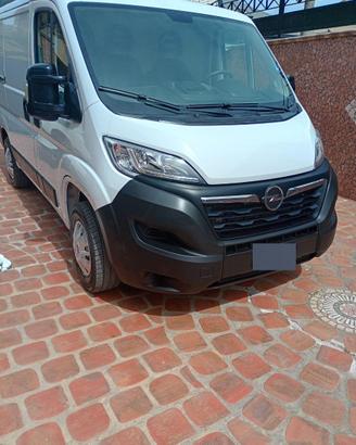 Opel Movano 2.2 diesel anno luglio 2022 km 23000