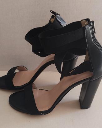 Sandalo nero N° 40 VieVi Milano