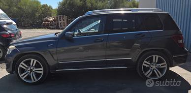 MERCEDES GLK RICAMBI USATI 