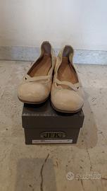 Scarpe ballerine in pelle