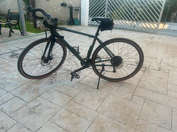 Bici Gravel Triban 120