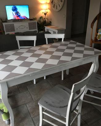 Tavolo con 4 sedie shabby