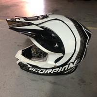Casco moto cross/enduro Scorpion tg. S