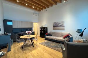 Trilocale ristrutturato centro storico