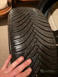 Pneumatici M+S  215/65 R16