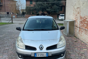 Renault clio 1.2 16V 5p per neopatentati