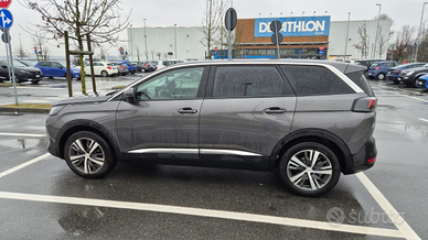 Peugeot 5008 1.5 Diesel 28.500 km