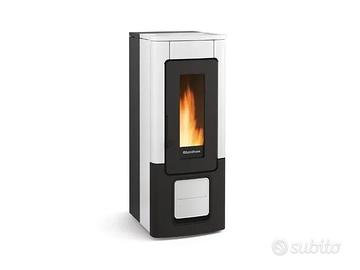 SUFA A PELLET  LA NORDICA EVOLUTIONLINE mod. WENDY
