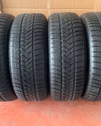4 GOMME USATE  225/45-19 PIRELLI INVERNALI RUNFLAT