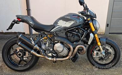 Ducati Monster 1200S Grey
