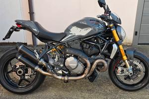 Ducati Monster 1200S Grey