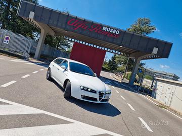 Alfa 159 sw 2000jtdm 136cv