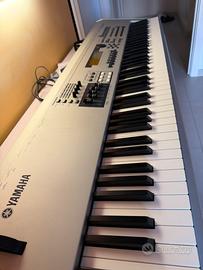 Yamaha MO8