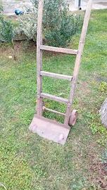 Carrello antico in legno