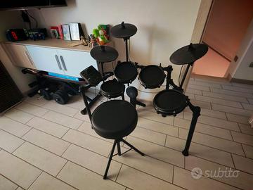 Batteria elettronica Alesis Nitro mesh + sgabello