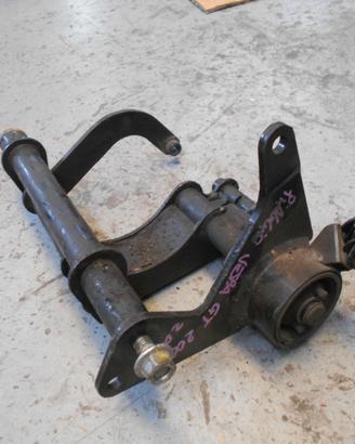 Supporto motore staffa vespa gts granturismo