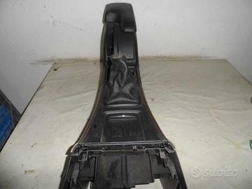 BRACCIOLO CENTRALE MERCEDES Classe A W169 3Â° Seri