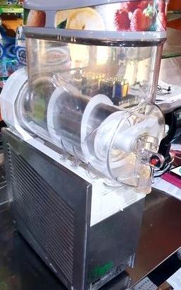 Granitore professionale.