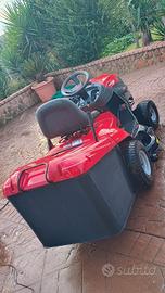 trattore taglia erba