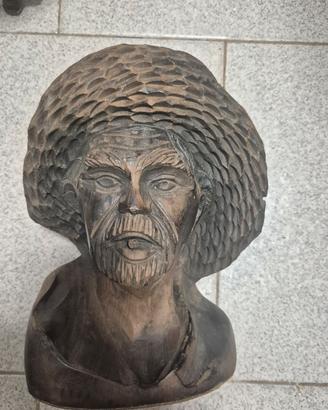 statua in legno