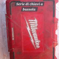Chiavi a bussola in serie