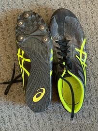 Scarpe chiodate da corsa