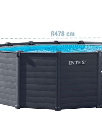 piscina usata buono