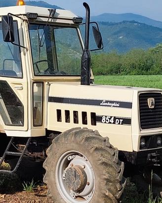 trattore Lamborghini 854 DT