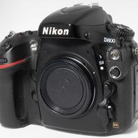 Nikon D800 (spedizione in tutta Italia)