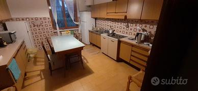 Camera con bagno da condividere a Bedizzole