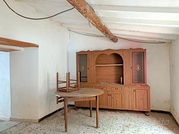 Centro storico- Casa indipendente con cortile