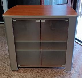 Mobile porta tv in legno con rotelle 