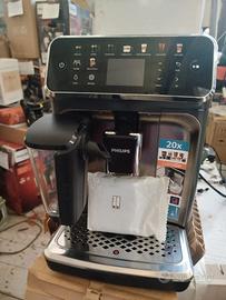 Philips Series 5500 macchina da caffè automatica