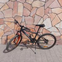 Bicicletta mountain bike ROCKRIDER