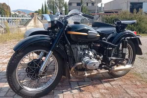 sidecar Ural 650