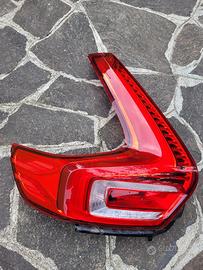 Faro posteriore SINISTRO Volvo XC 40 ORIGINALE