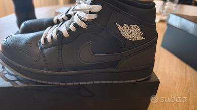 air Jordan 1 mid se black 45