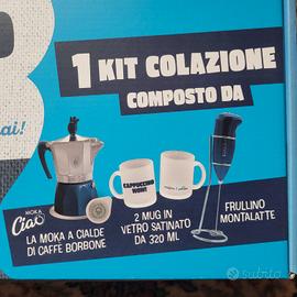 kit colazione Borbone caffettiera tazze montalatte