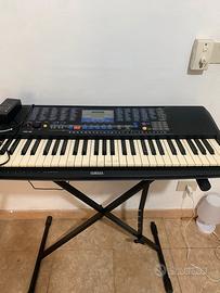 Tastiera Yamaha PSR-190 perfettamente funzionante